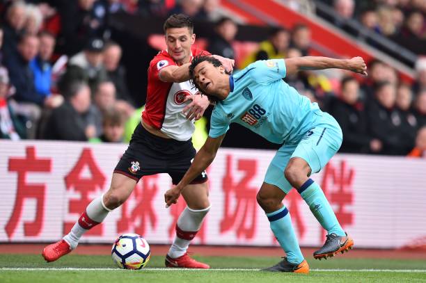 更是一次充 更是一次充