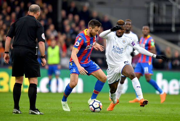 国家队中场 国家队中场